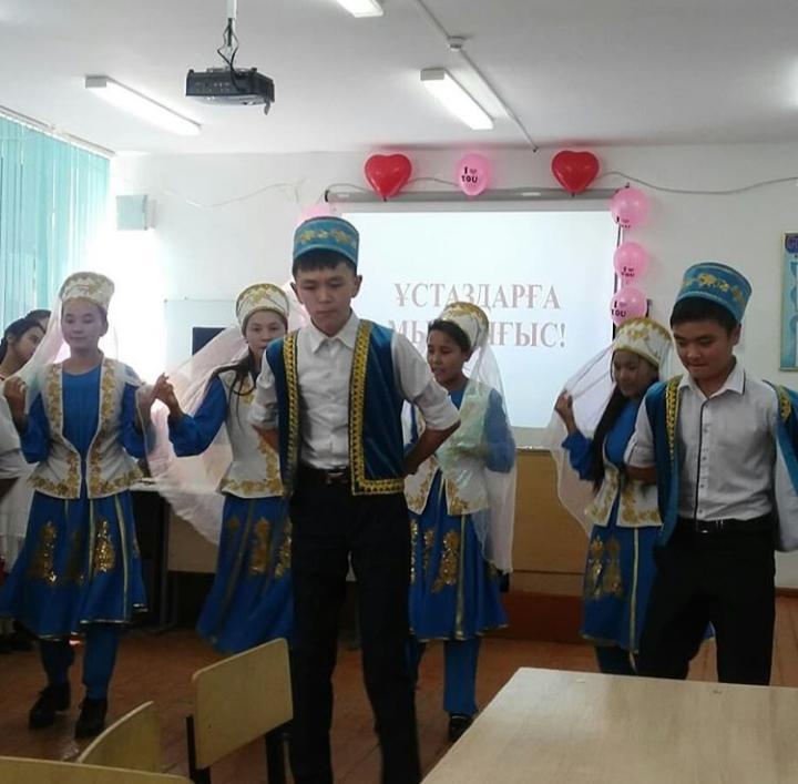 Абай атындағы орта мектебі